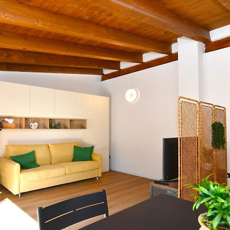 Bocconi Fond Prada Ieo Spettacolare Attico Con Terrazzo Apartman Milánó Kültér fotó